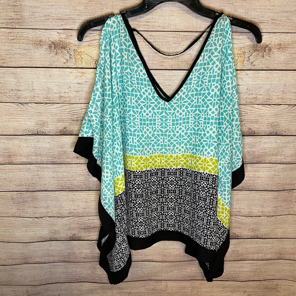 Womens Cold Shoulder Butterfly Sleeve Top